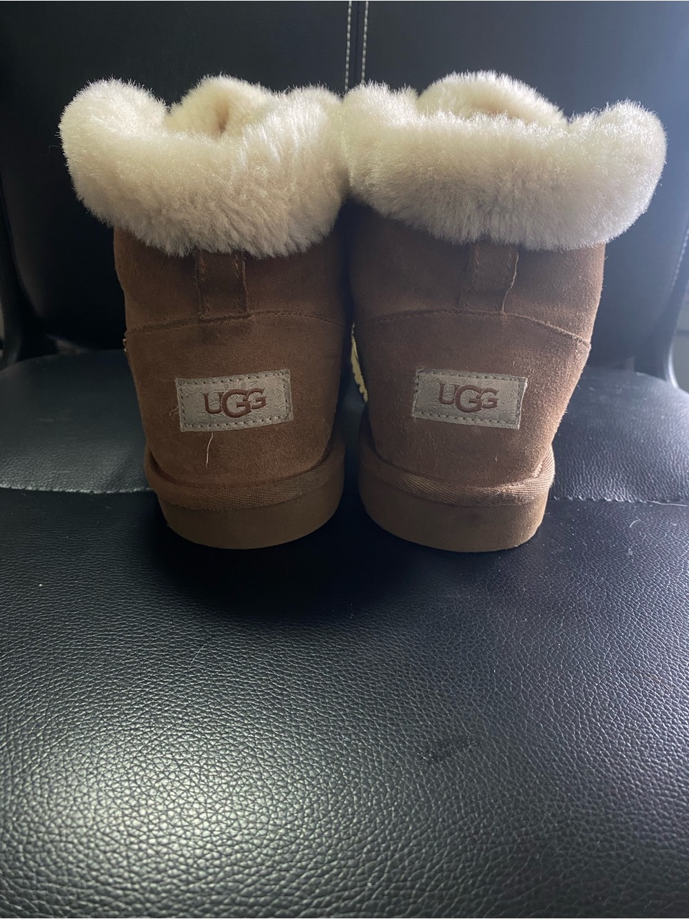 UGG Women's Classic Mini Posy Chestnut Suede Shearling-Lined Ankle Boots Size 6 - Picture 6 of 10